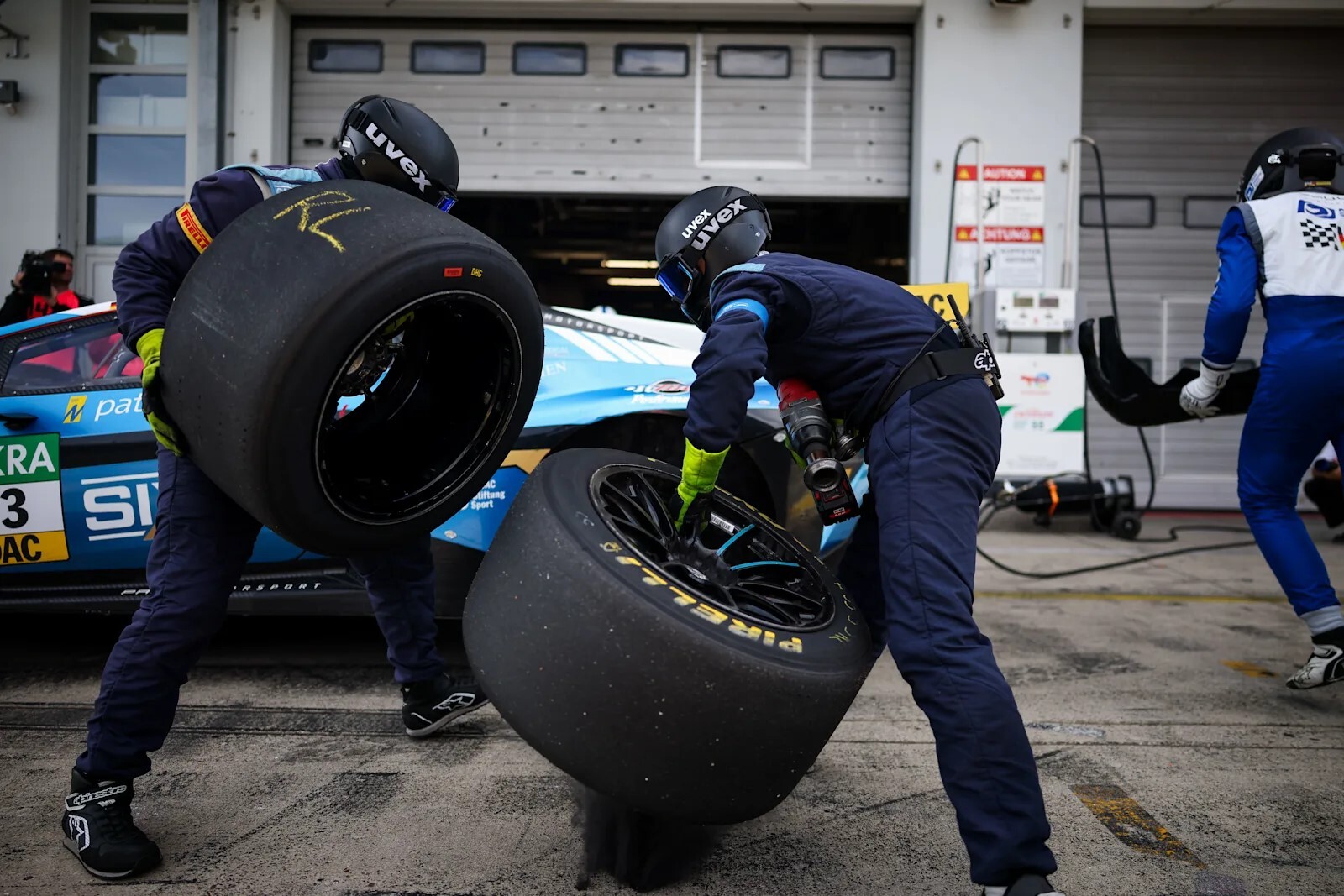 Die erfolgreiche Partnerschaft zwischen Pirelli und dem ADAC GT Masters dauert seit 2015 an Foto ADAC