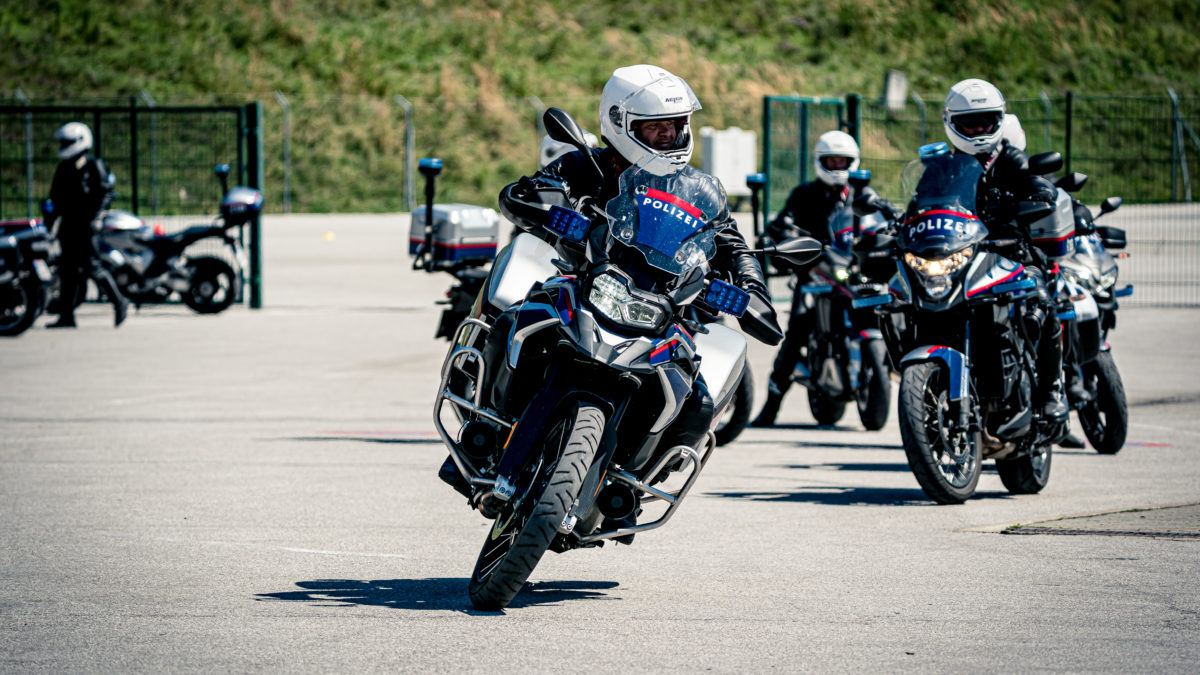 Polizei motorrad training manuelmackinger igms 08584